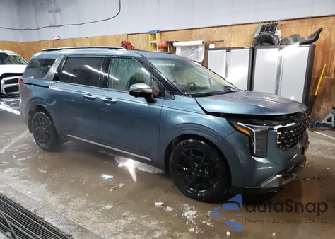 2025 Kia Carnival Sx z USA, uszkodzony, nr VIN KNDNE5K33S6490347